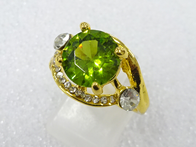 Colored stone ring (size 21)